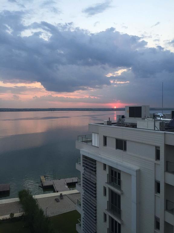 Apartment Mirage 44 Mamaia Quarto foto